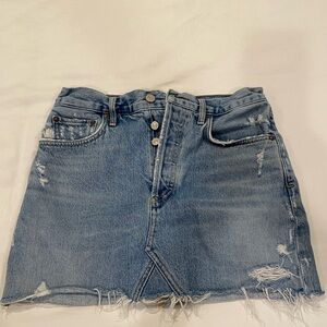 Denim, raw hem high-rise mini skirt